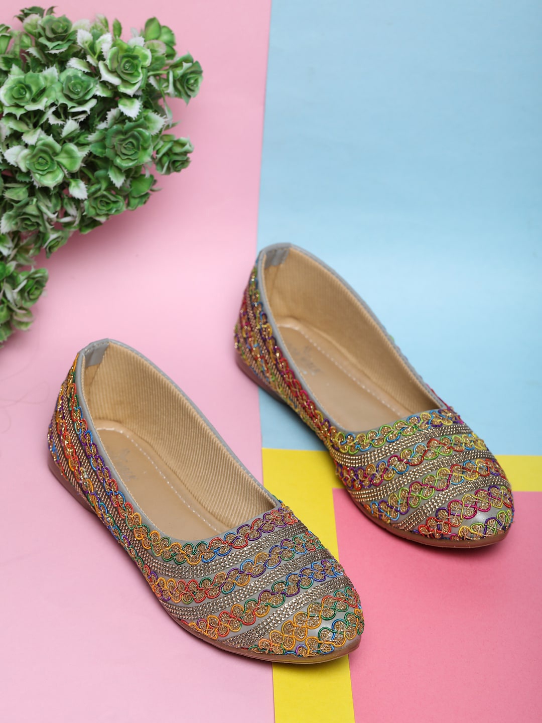 

Moonwalk Embellished Ethnic Ballerinas, Pink