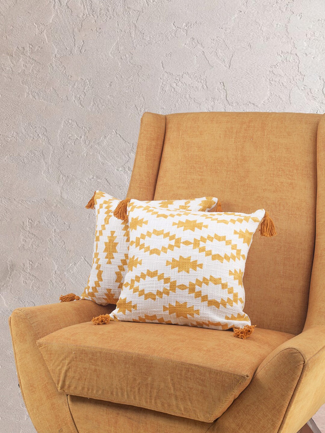 

KRAVIKA Yellow & White 2 Pieces Geometric Cotton Square Cushion Covers