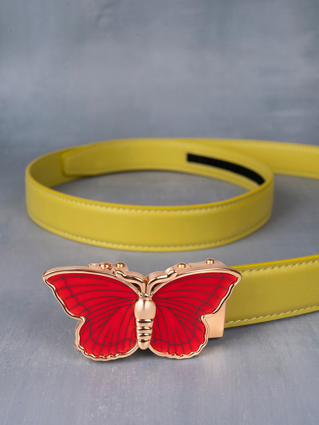 

BANGE Women Textured Leather Belt, Yellow