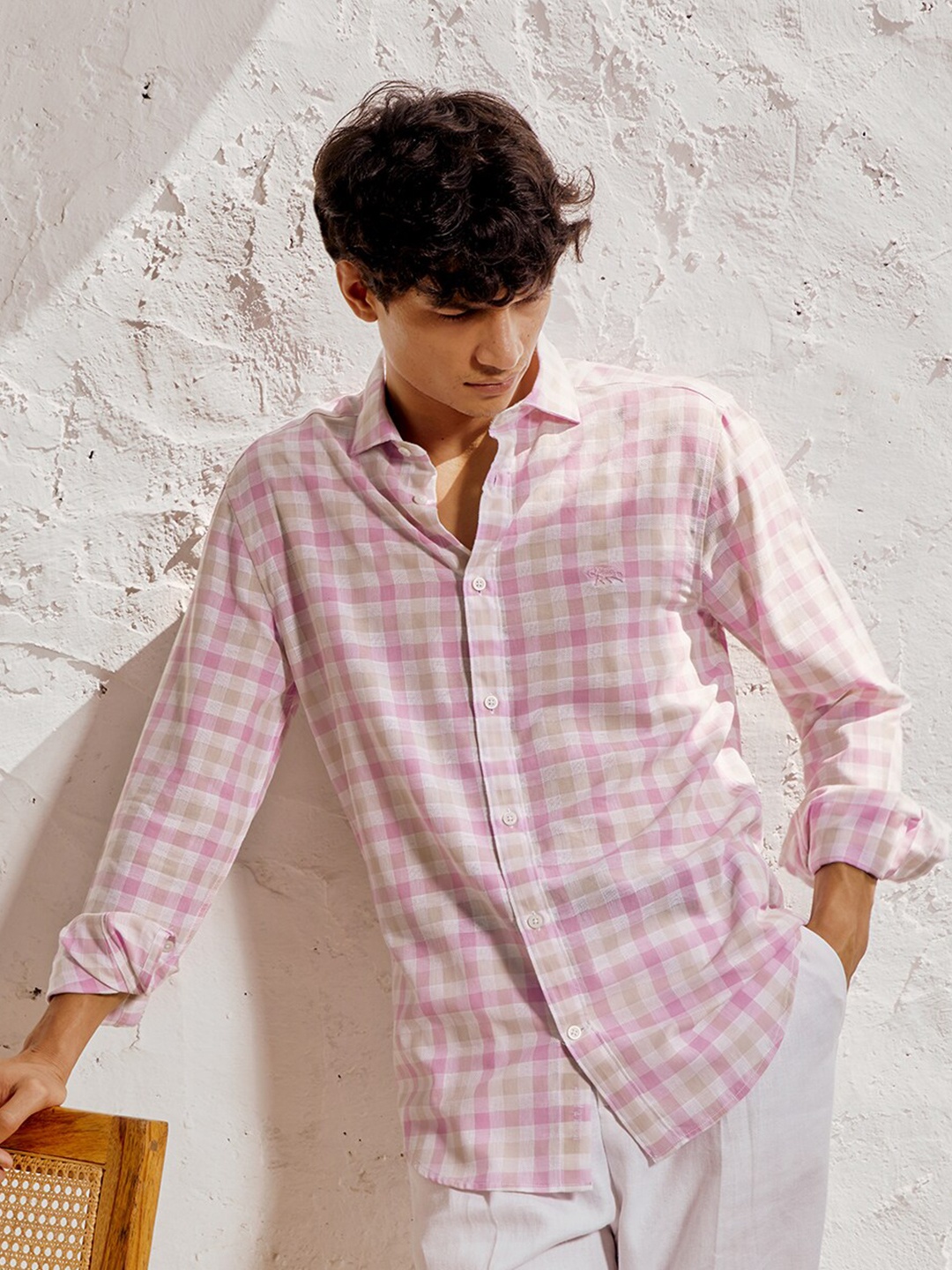 

Andamen Classic Slim Fit Gingham Checked Cotton Casual Shirt, White