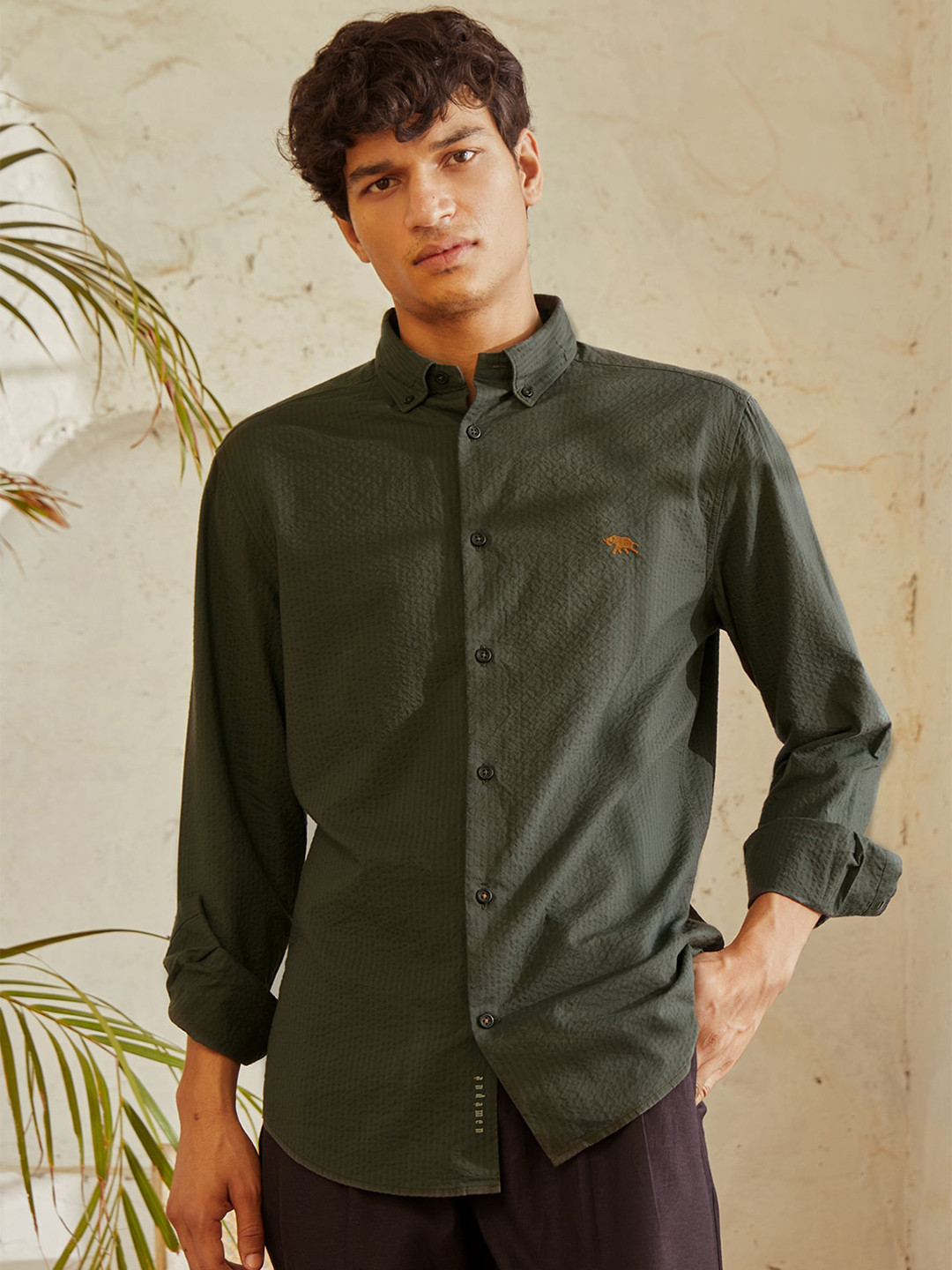 

Andamen Classic Seersucker Cotton Casual Shirt, Olive