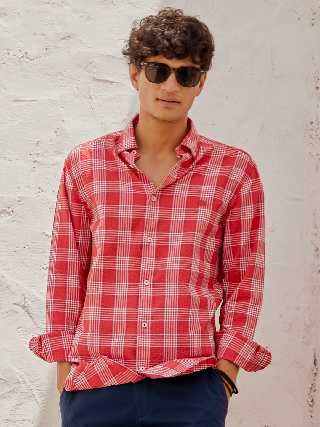 

Andamen Classic Checked Button-Down Collar Cotton Casual Shirt, Red