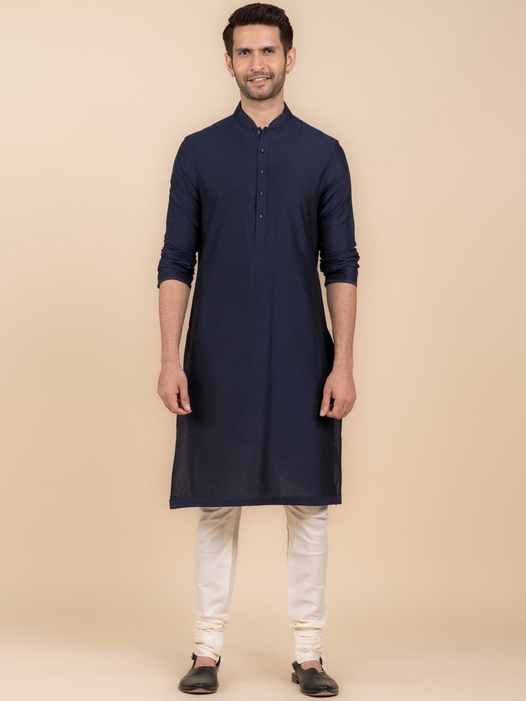 

Tasva Mandarin Collar Straight Kurta, Navy blue