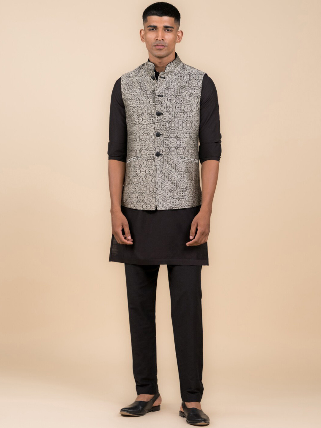 

Tasva Bundi-Printed Nehru Jacket, Black