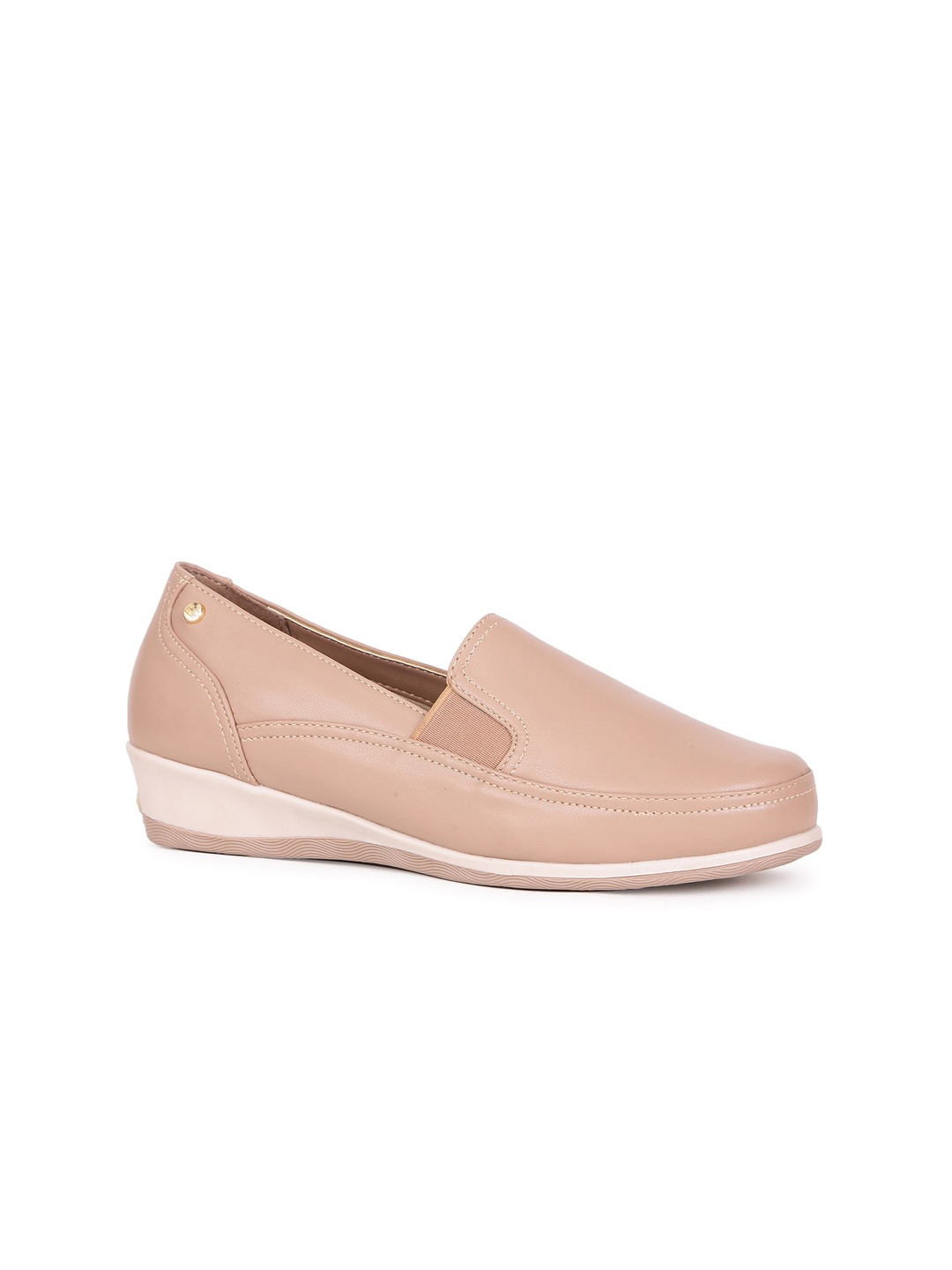 

Bata comfit Women Comfort Insole Contrast Sole Loafers, Pink