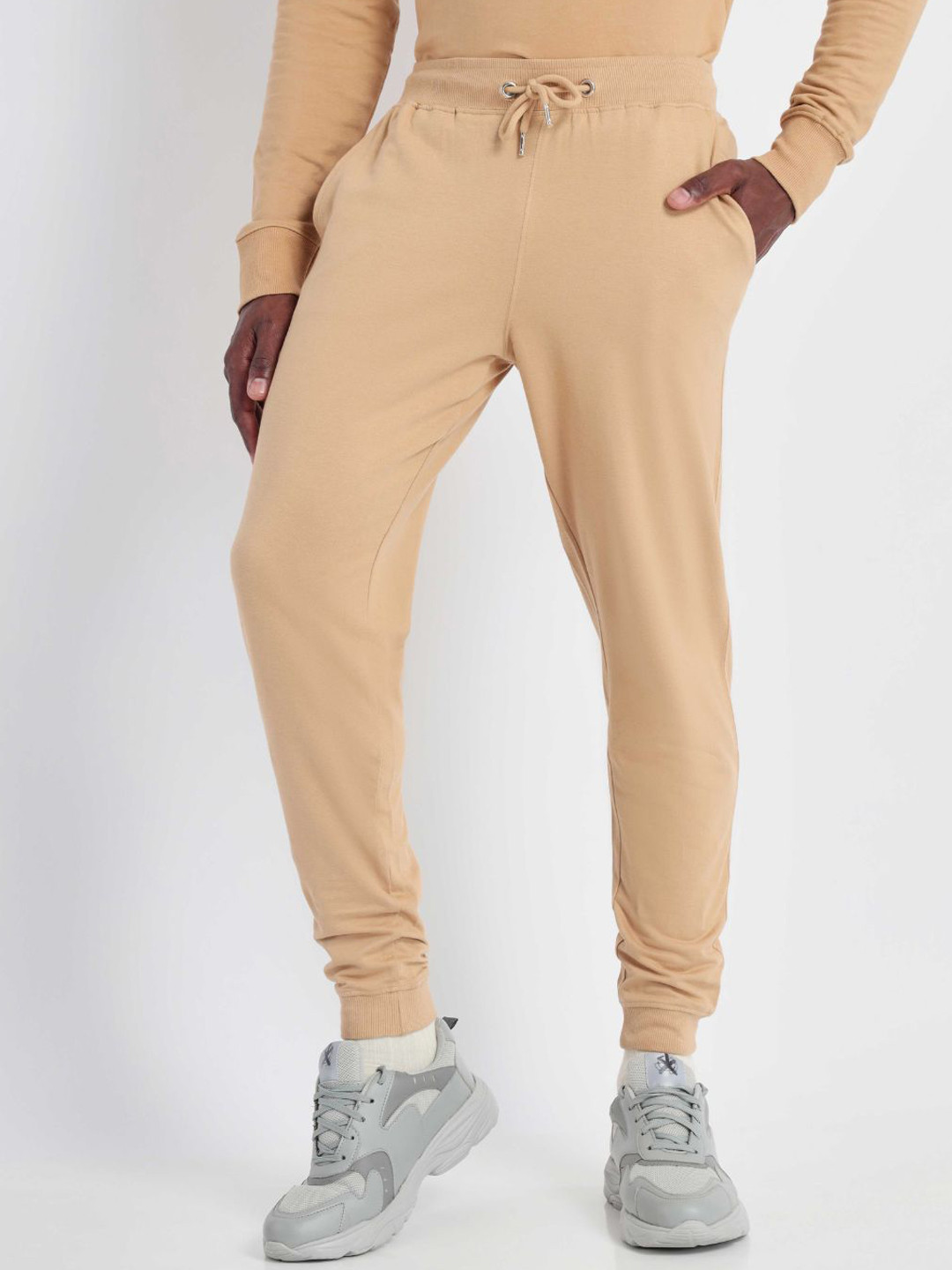 

NOBERO Men Mid-Rise Cotton Joggers, Beige