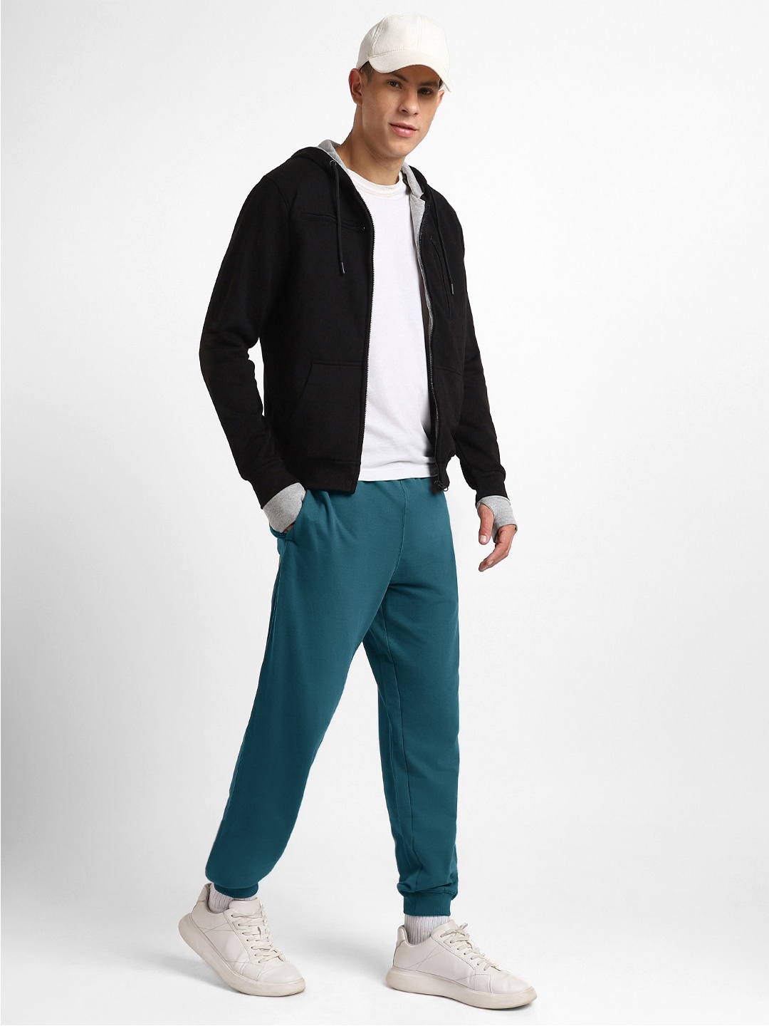 

NOBERO Men Mid-Rise Cotton Joggers, Mauve