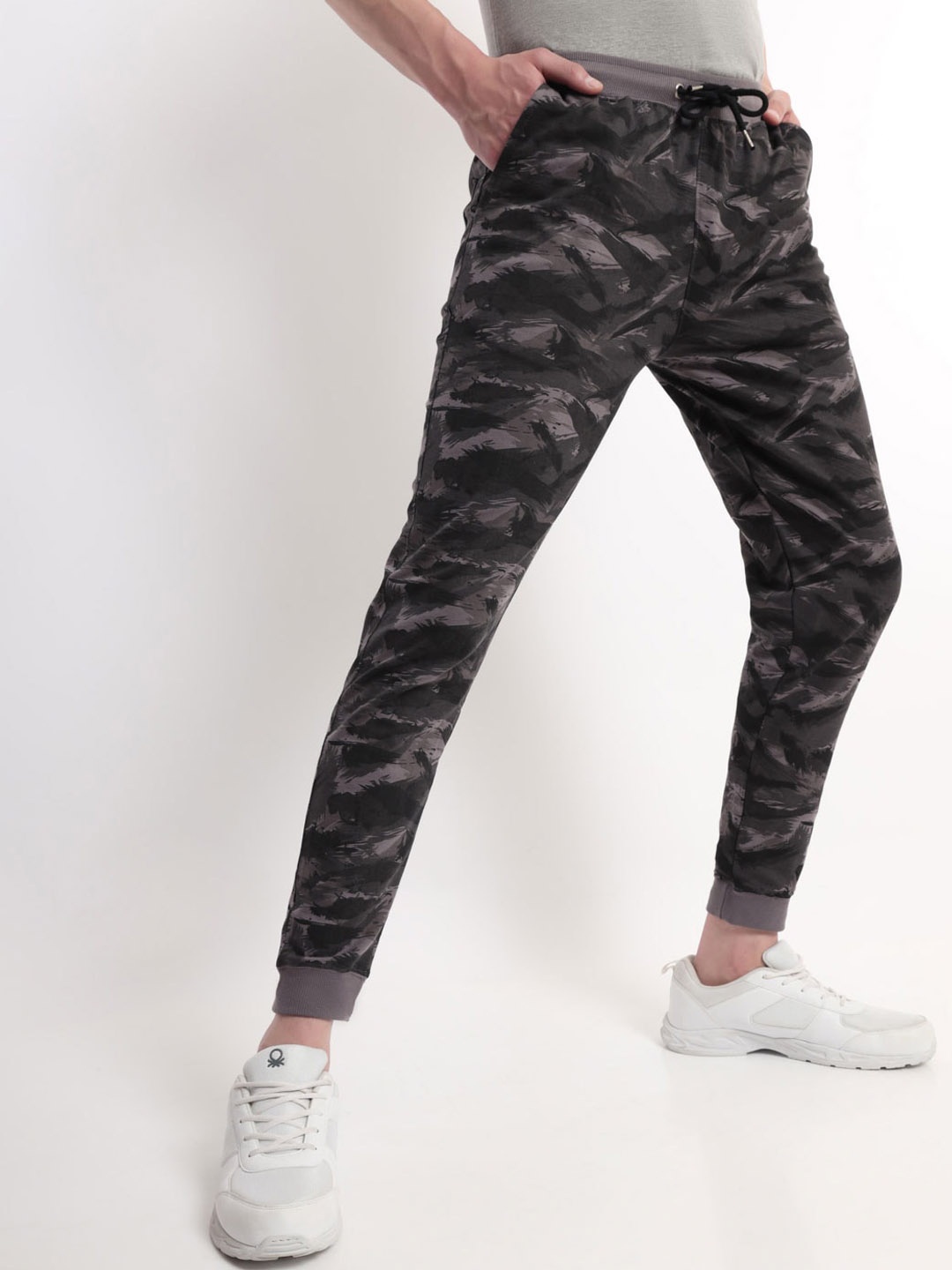 

NOBERO Men Abstract Printed Mid-Rise Cotton Joggers, Black