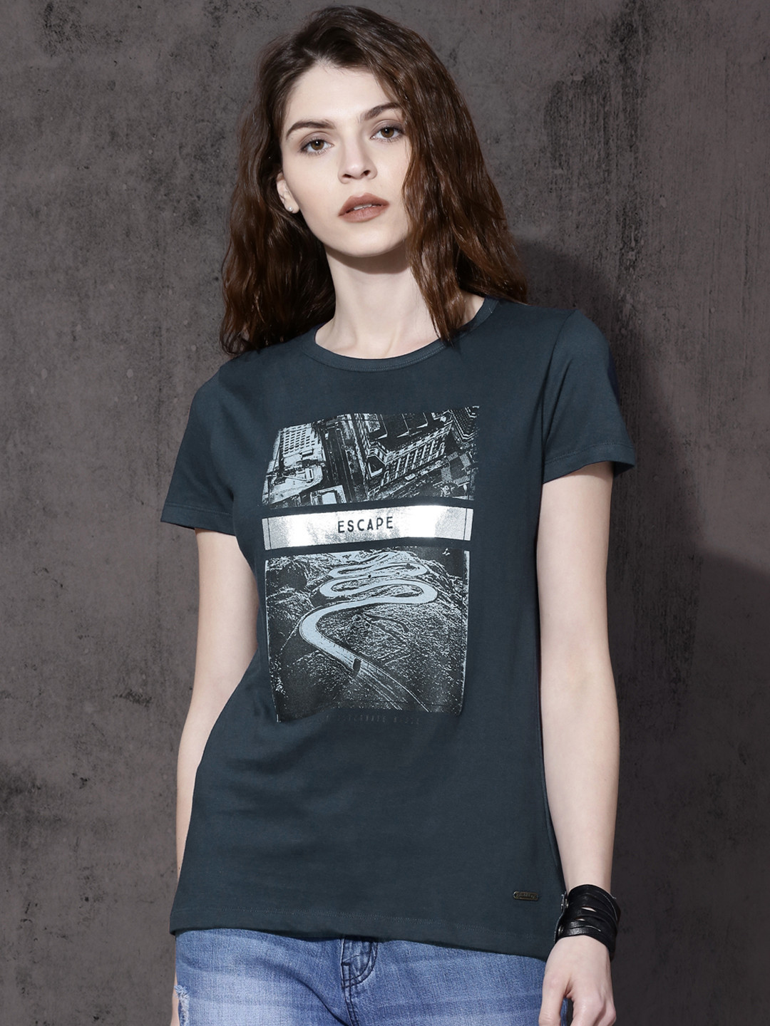 

Roadster Women Navy Blue Printed Round Neck Pure Cotton T-shirt