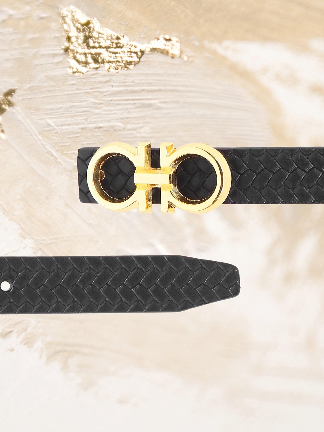

Calvadoss Women Textured Leather Belt, Black
