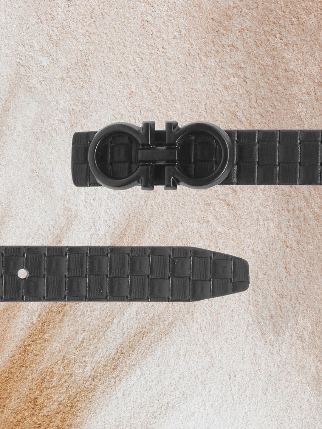 

Calvadoss Women Textured Leather Belt, Black