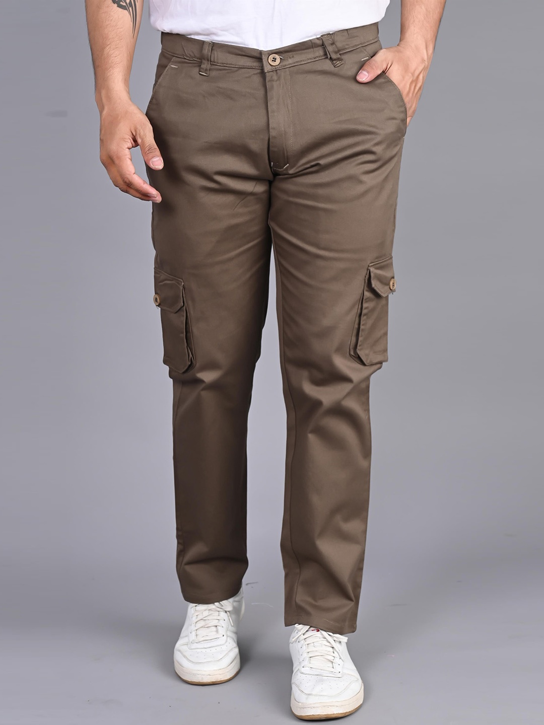 

FUBAR Men Mid-Rise Slim Fit Cargos Trousers, Brown