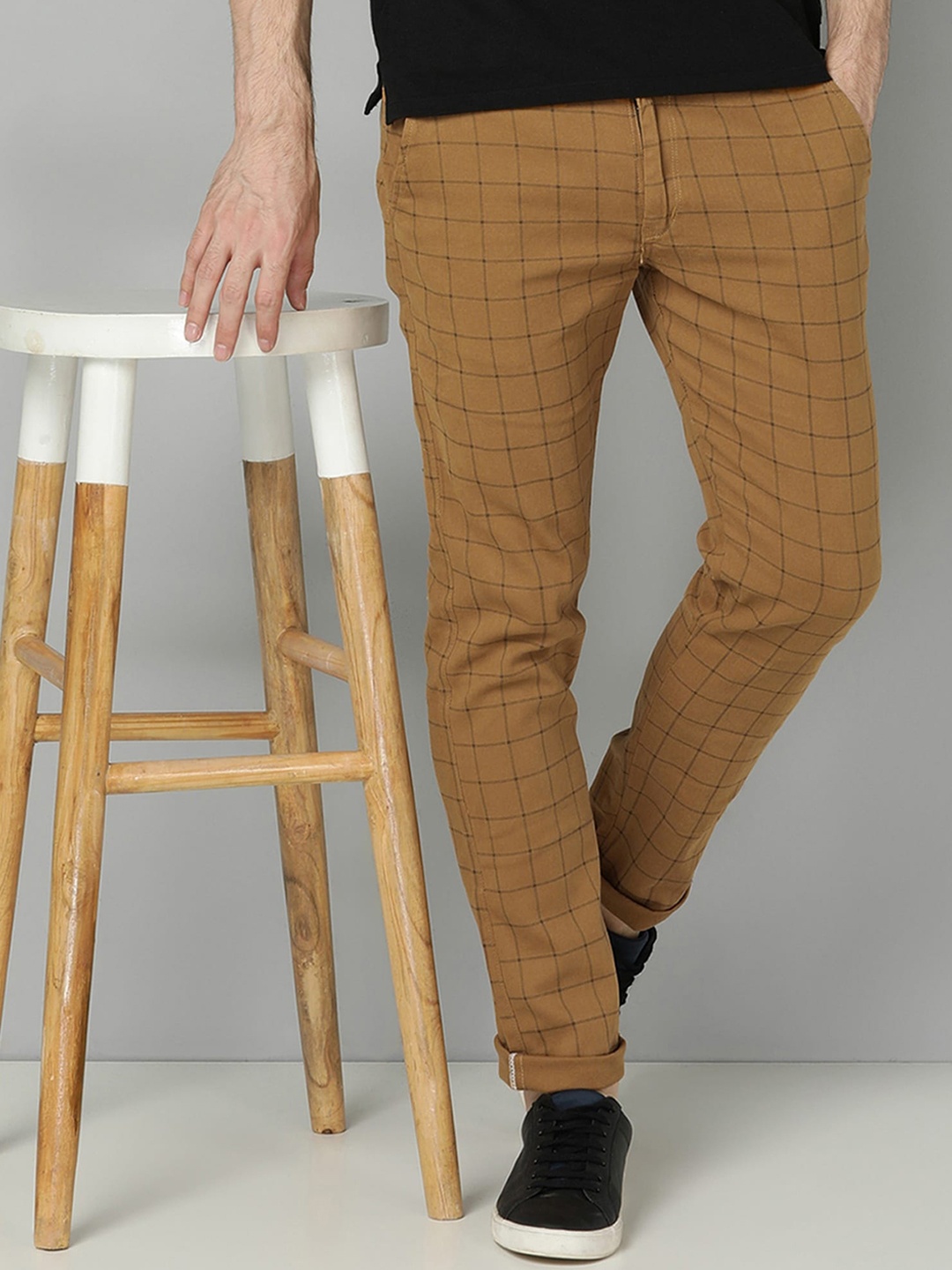 

FUBAR Men Checked Slim Fit Cotton Trousers, Brown