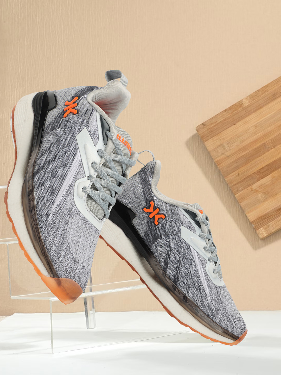 

Killer Men Textile Flyknit Running Shoes, Grey