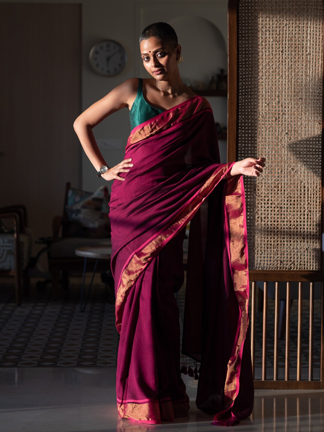 

Suta Maroon & Gold-Toned Cotton Blend Zari Saree