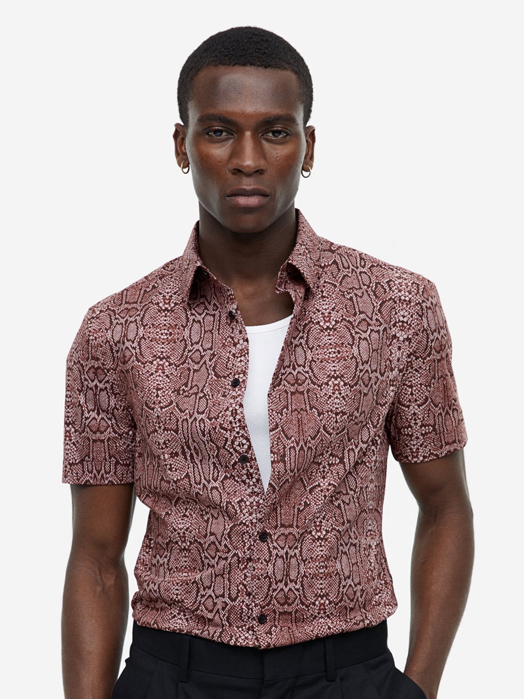 

H&M Men Animal Printed Cotton Muscle Fit Shirt, Red