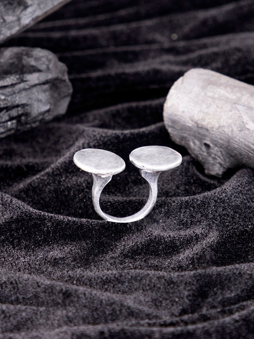 

Studio One Love Brass-Plated Adjustable Finger Ring, Silver