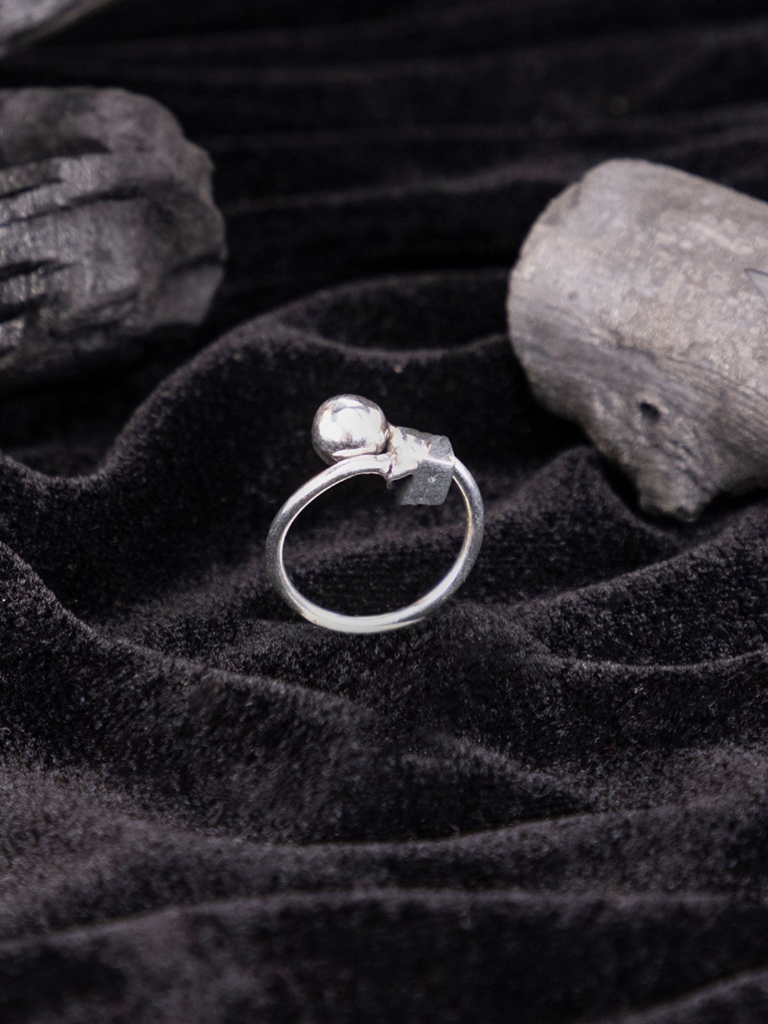 

Studio One Love Intricate Textured Detail Adjustable Finger Ring, Silver