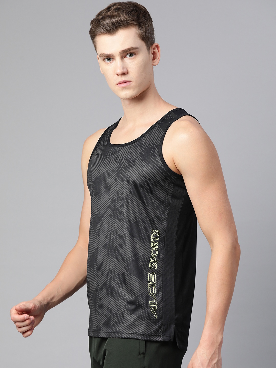 

Alcis Men Printed Dry Tech Slim Fit T-shirt, Grey