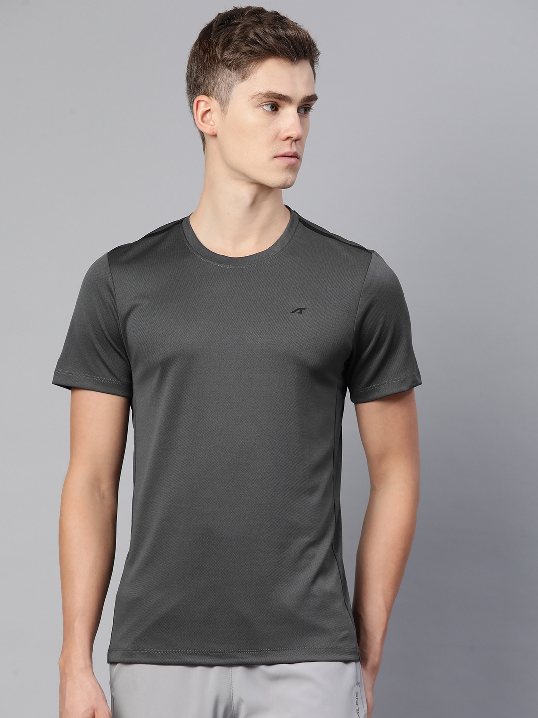 

Alcis Men Dry Tech Slim Fit T-shirt, Grey