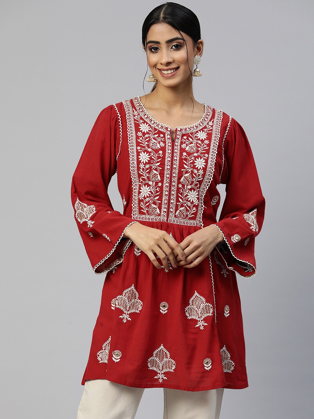 

Nayam By Lakshita Ethnic Motifs Sequinned Embroidered Tunic, Red