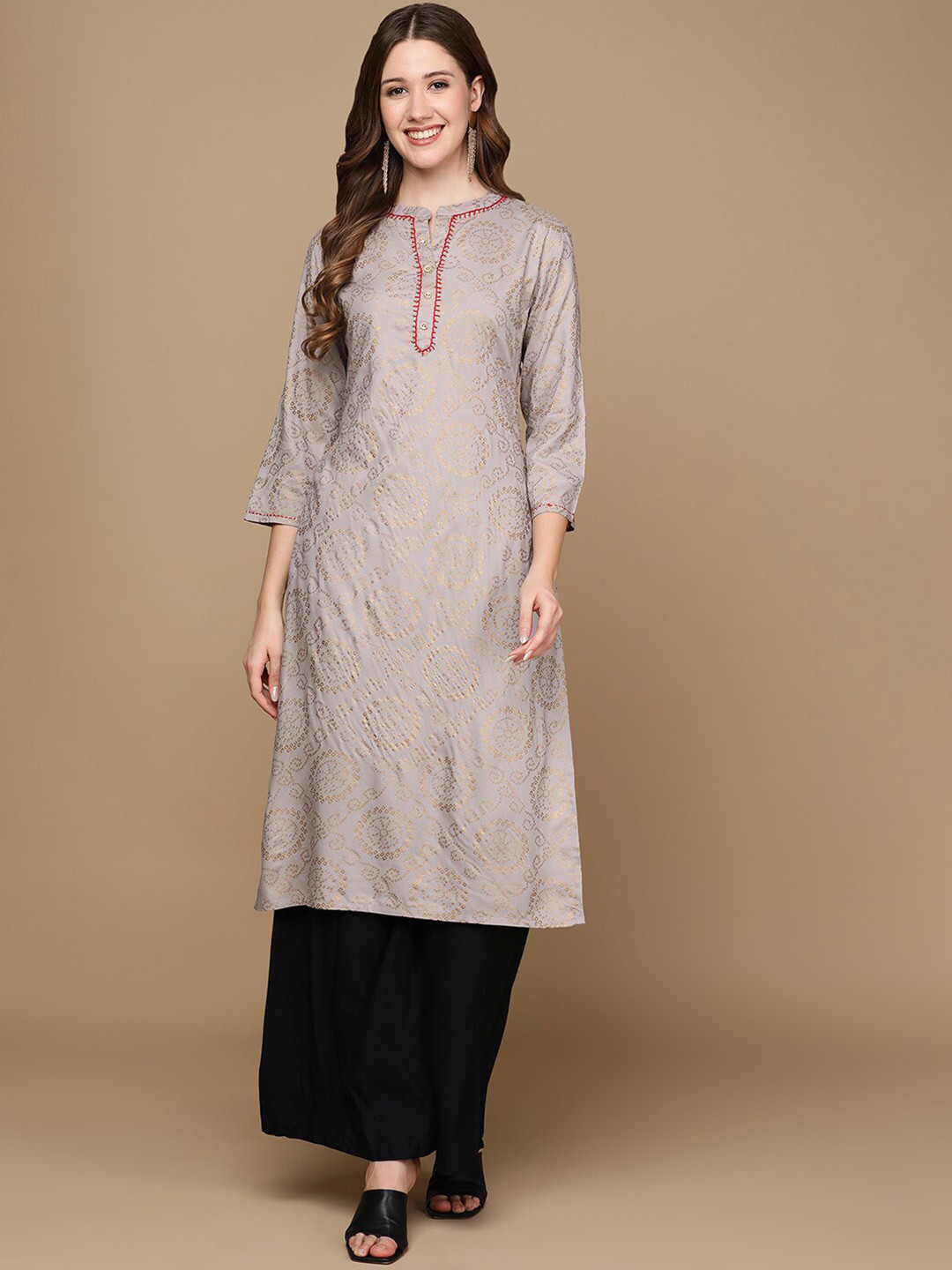 

HERE&NOW Grey & Gold-Toned Bandhani Printed Sequined Straight Kurta