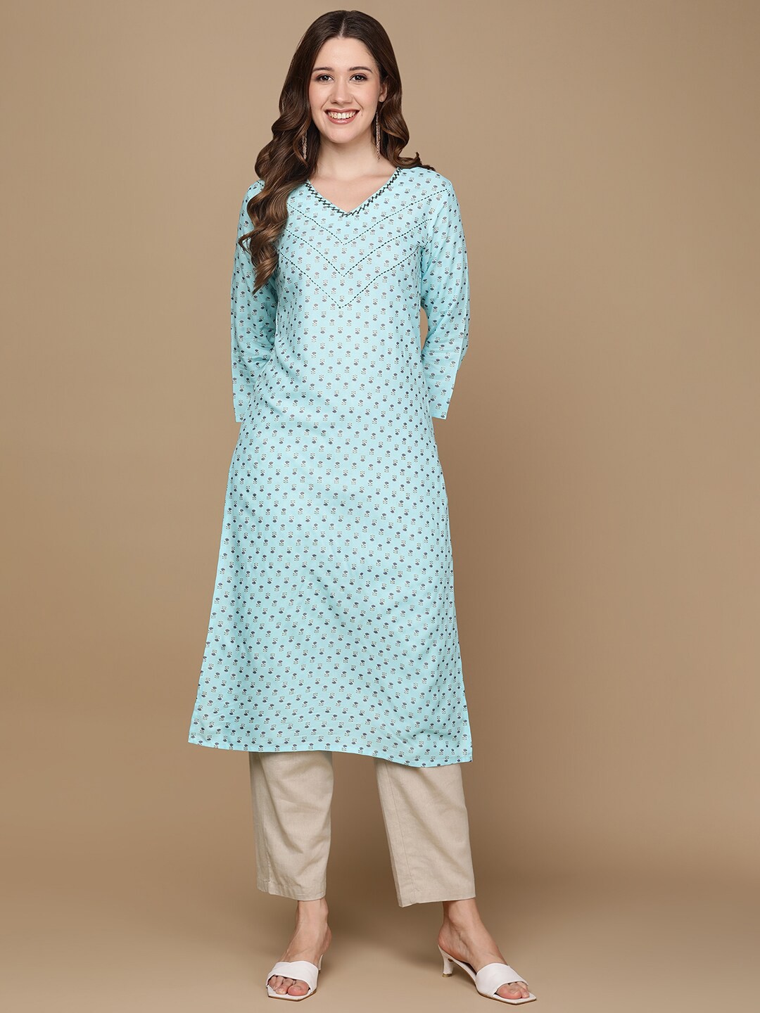

HERE&NOW Floral Printed V-Neck Thread Work Kurta, Blue