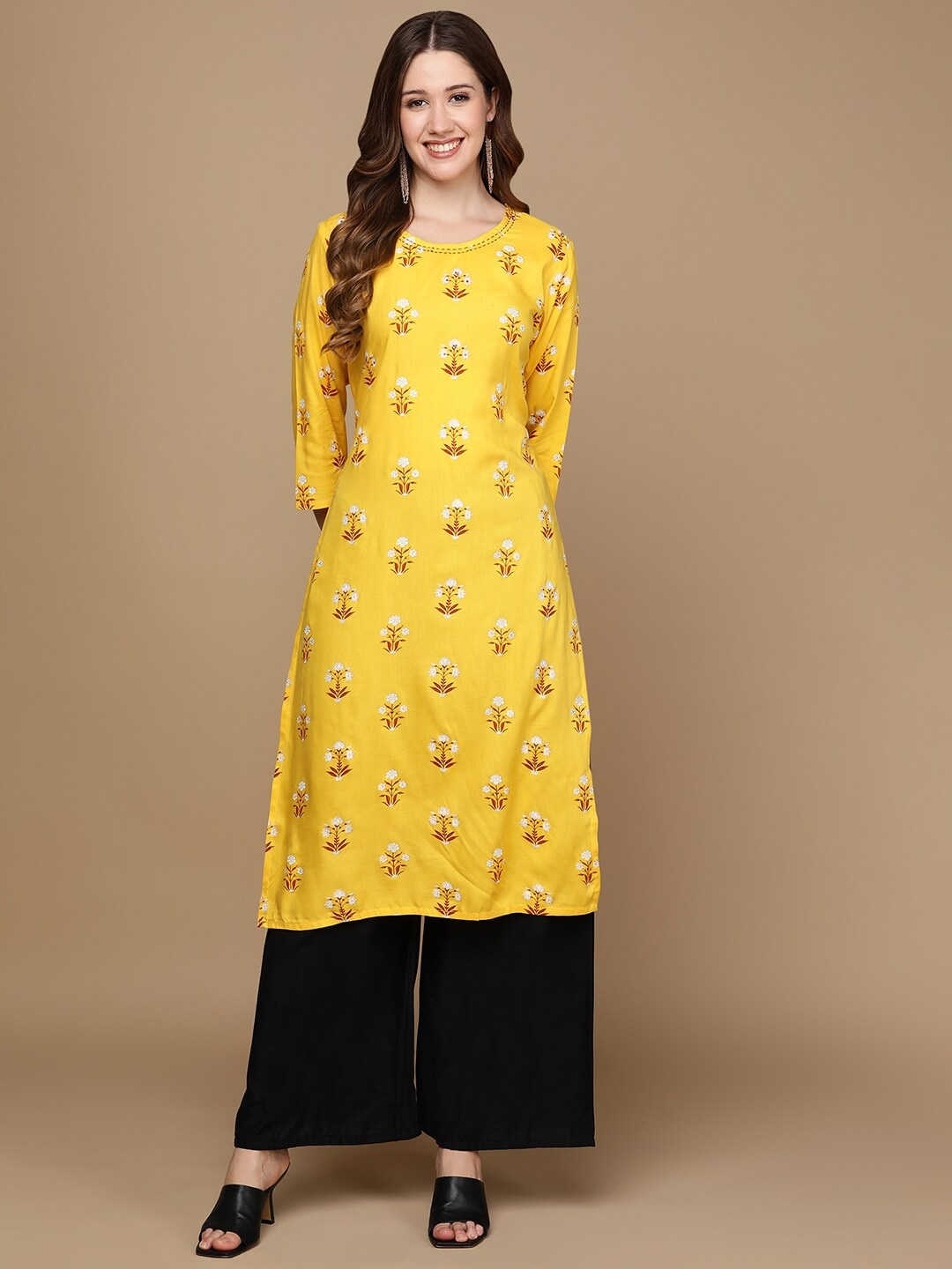

HERE&NOW Yellow & Brown & White Floral Printed Kurta