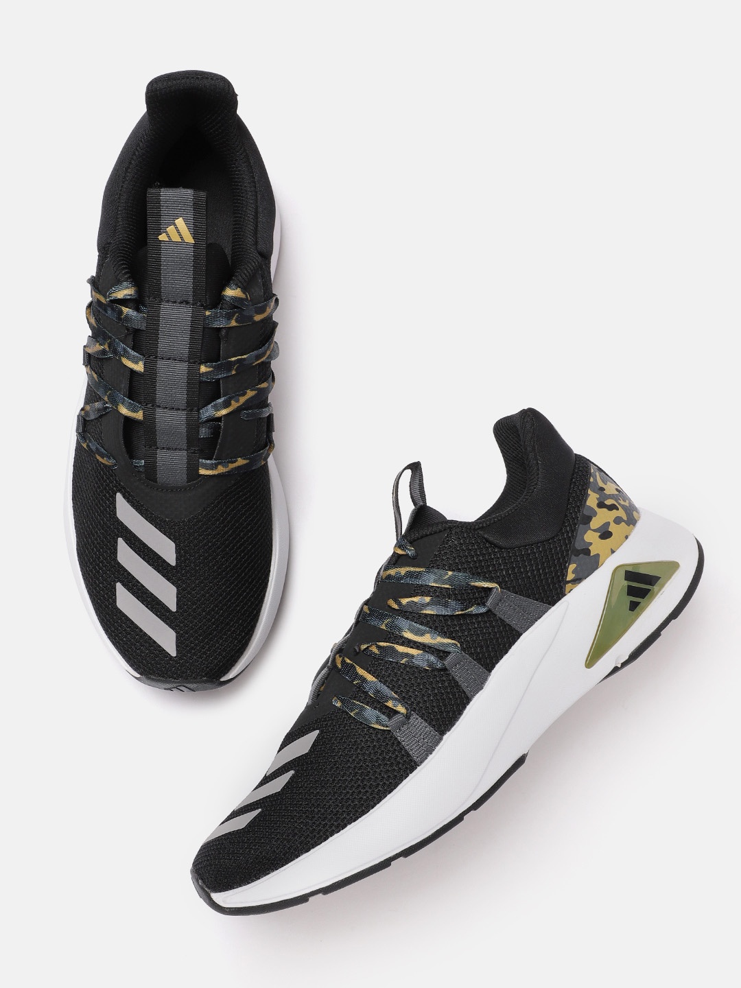 

ADIDAS Men Woven Design Run In tech Running Shoes with Striped Detail, Black