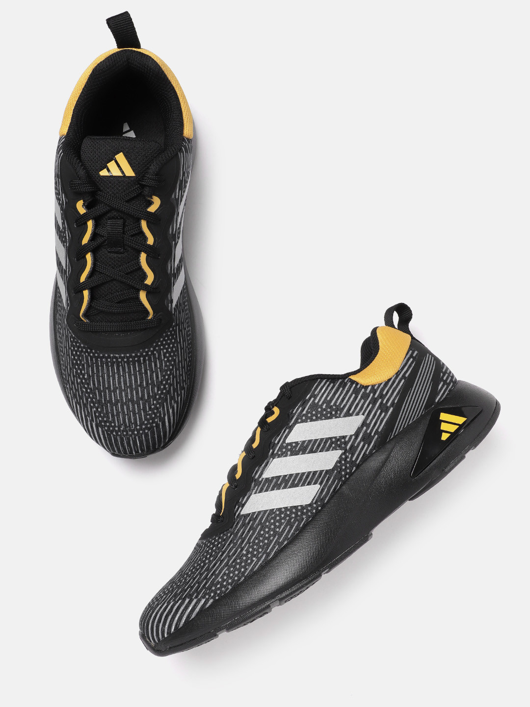 

ADIDAS Men Woven Design Run Laska Shoes, Black