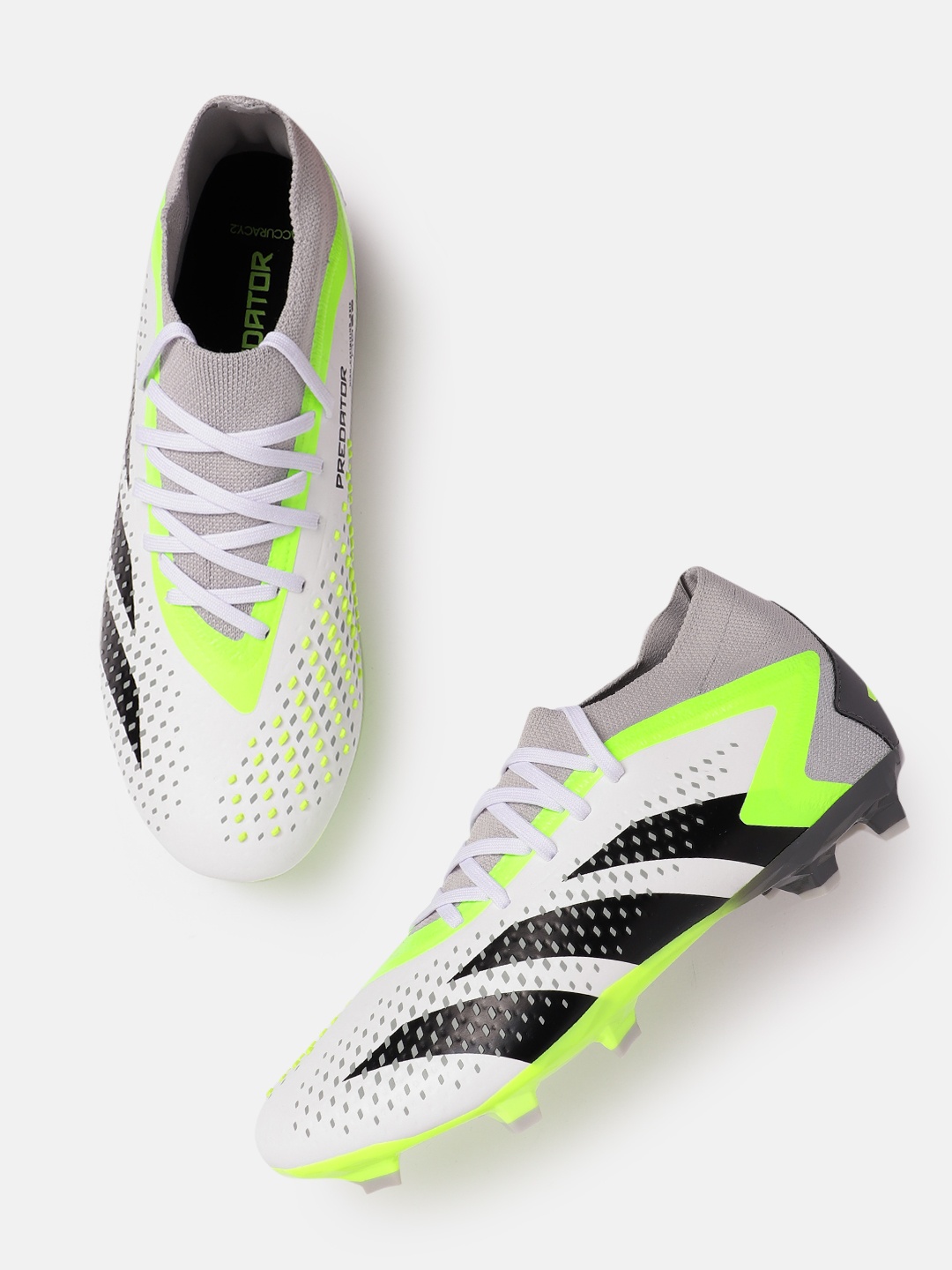 

ADIDAS Unisex Woven Design Predator Accuracy.3 Firm Ground Football Shoes, White
