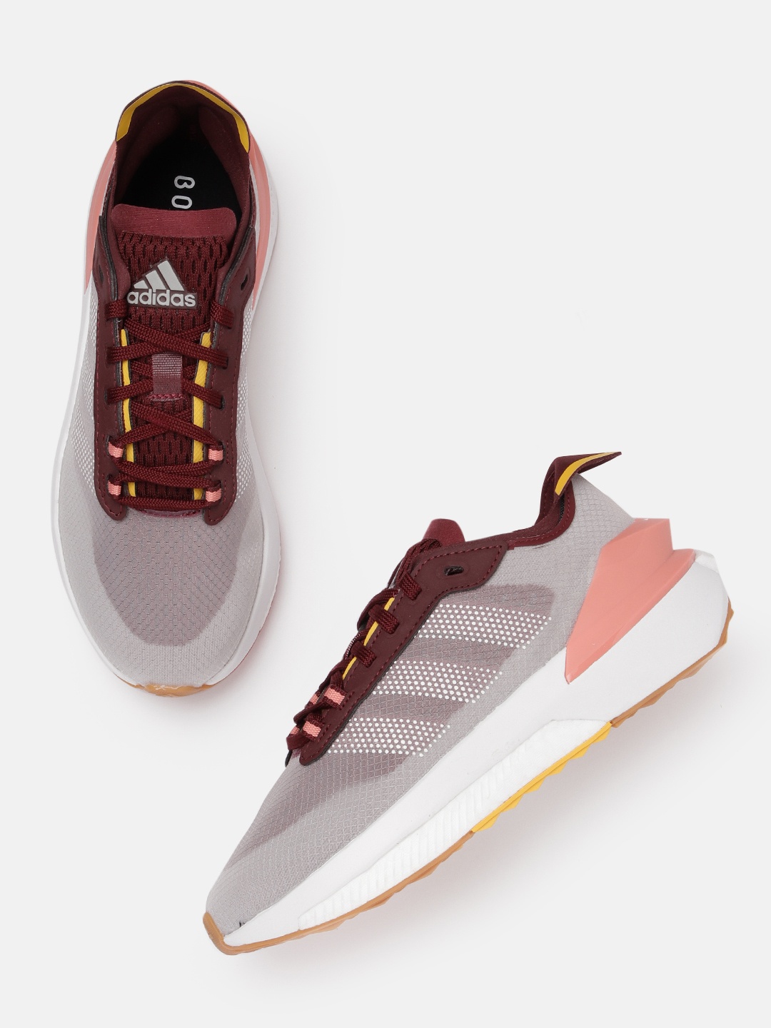 

ADIDAS Women Striped Detail AVRYN Running Shoes, Grey