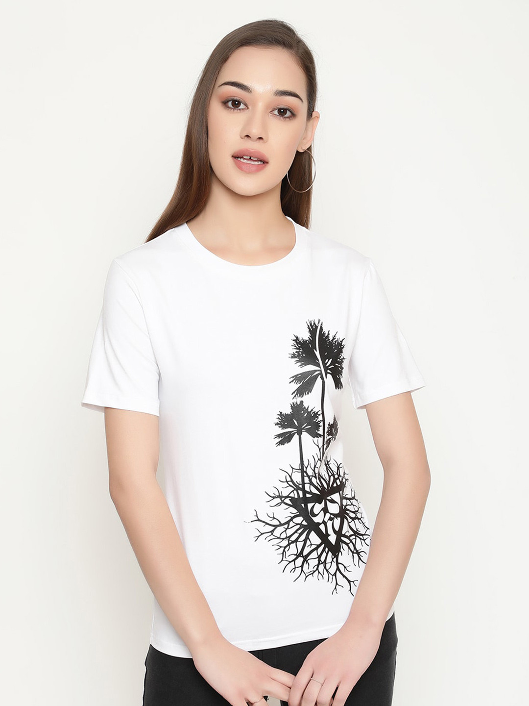 

FUTURO Floral Printed Casual T-shirt, White