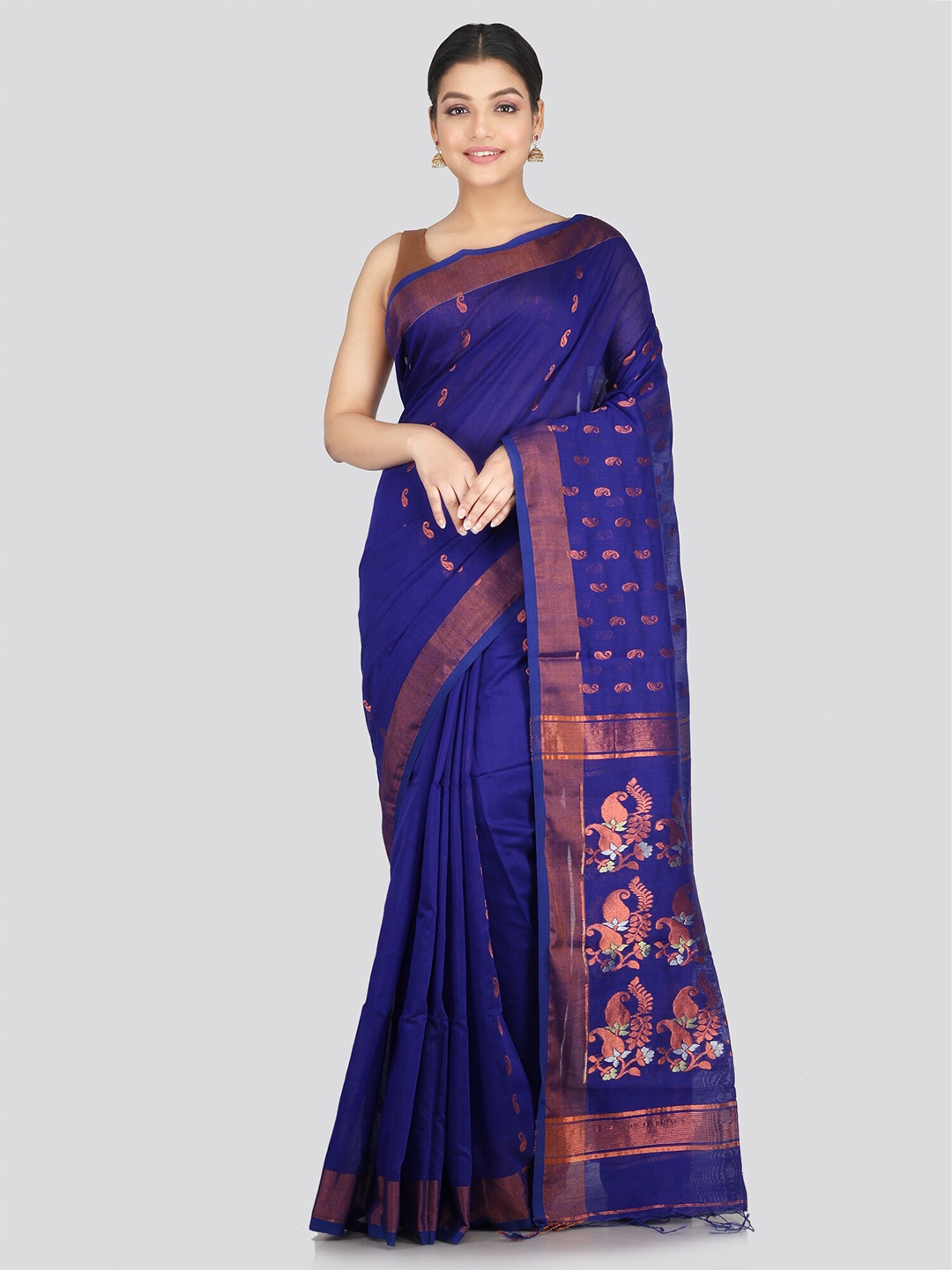 

PinkLoom Woven Design Zari Saree, Blue