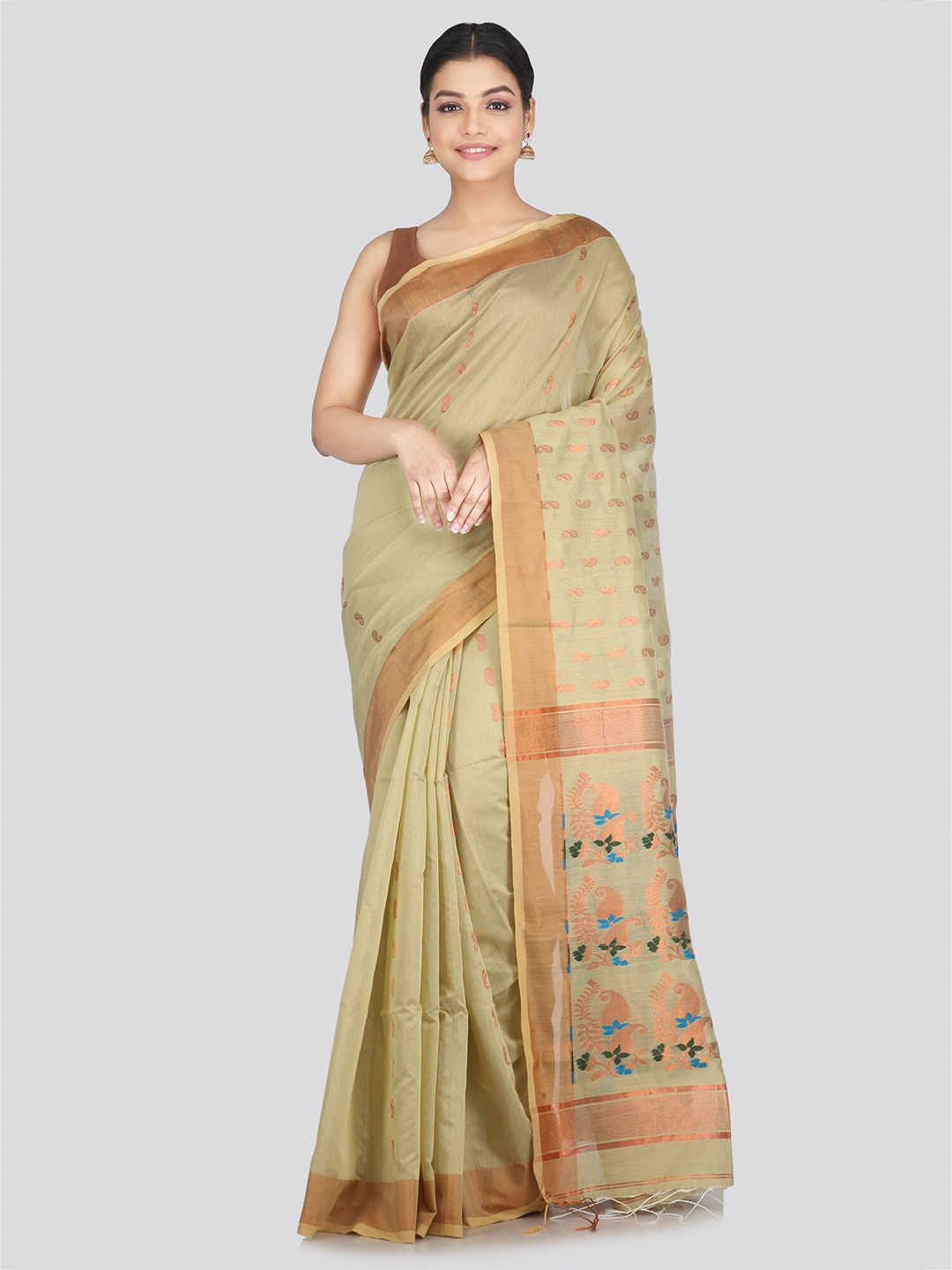 

PinkLoom Ethnic Motif Woven Design Zari Saree, Beige