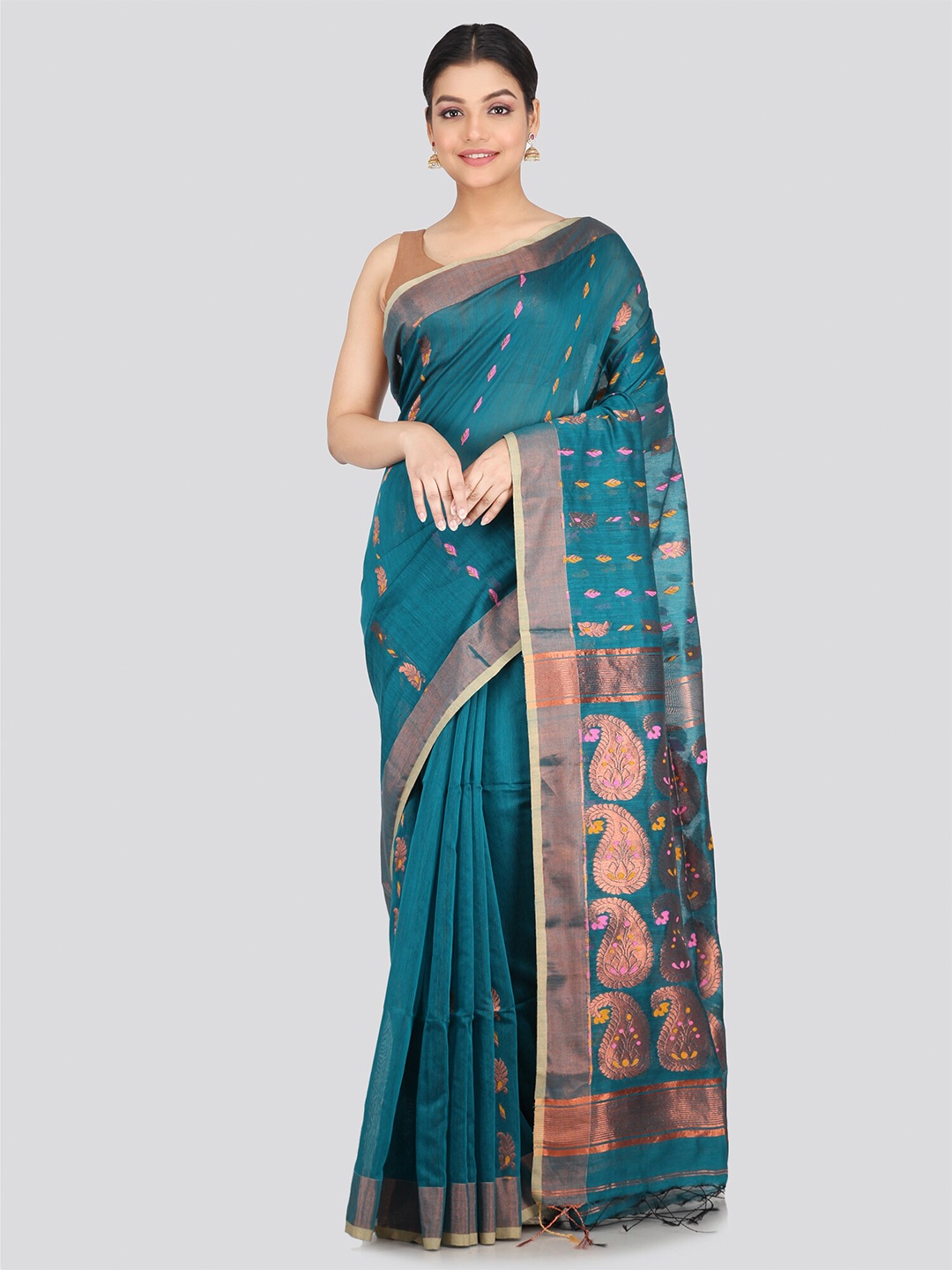 

PinkLoom Ethnic Motif Woven Design Zari Saree, Green