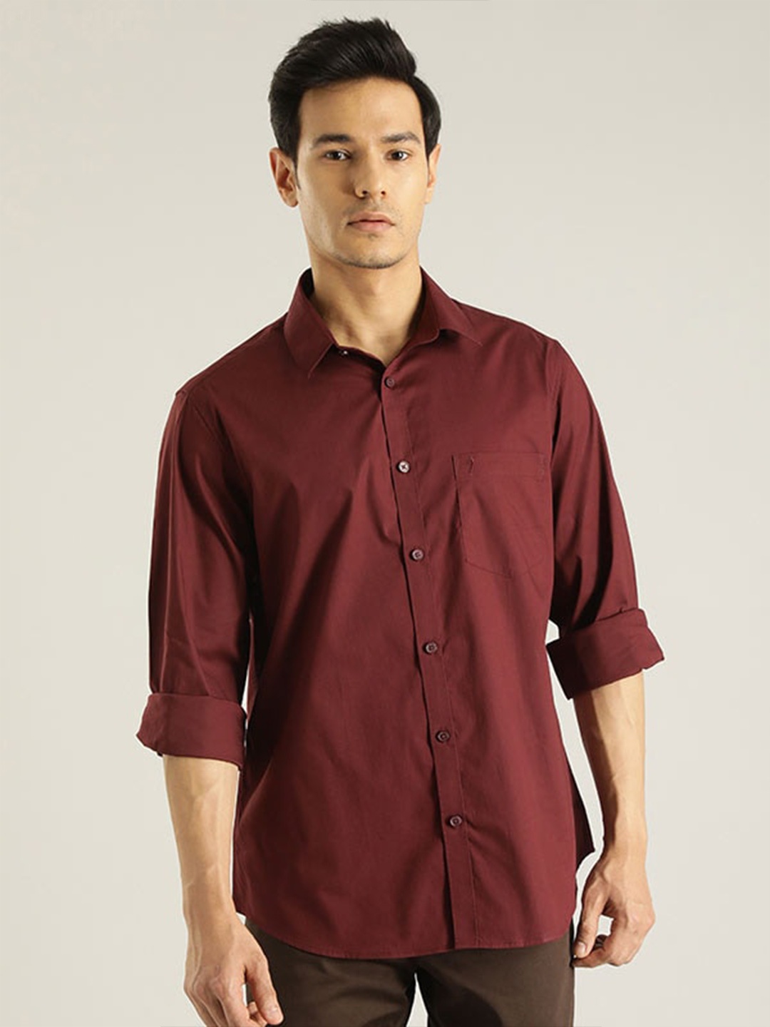 

Indian Terrain Chiseled Slim Fit Opaque Casual Shirt, Maroon