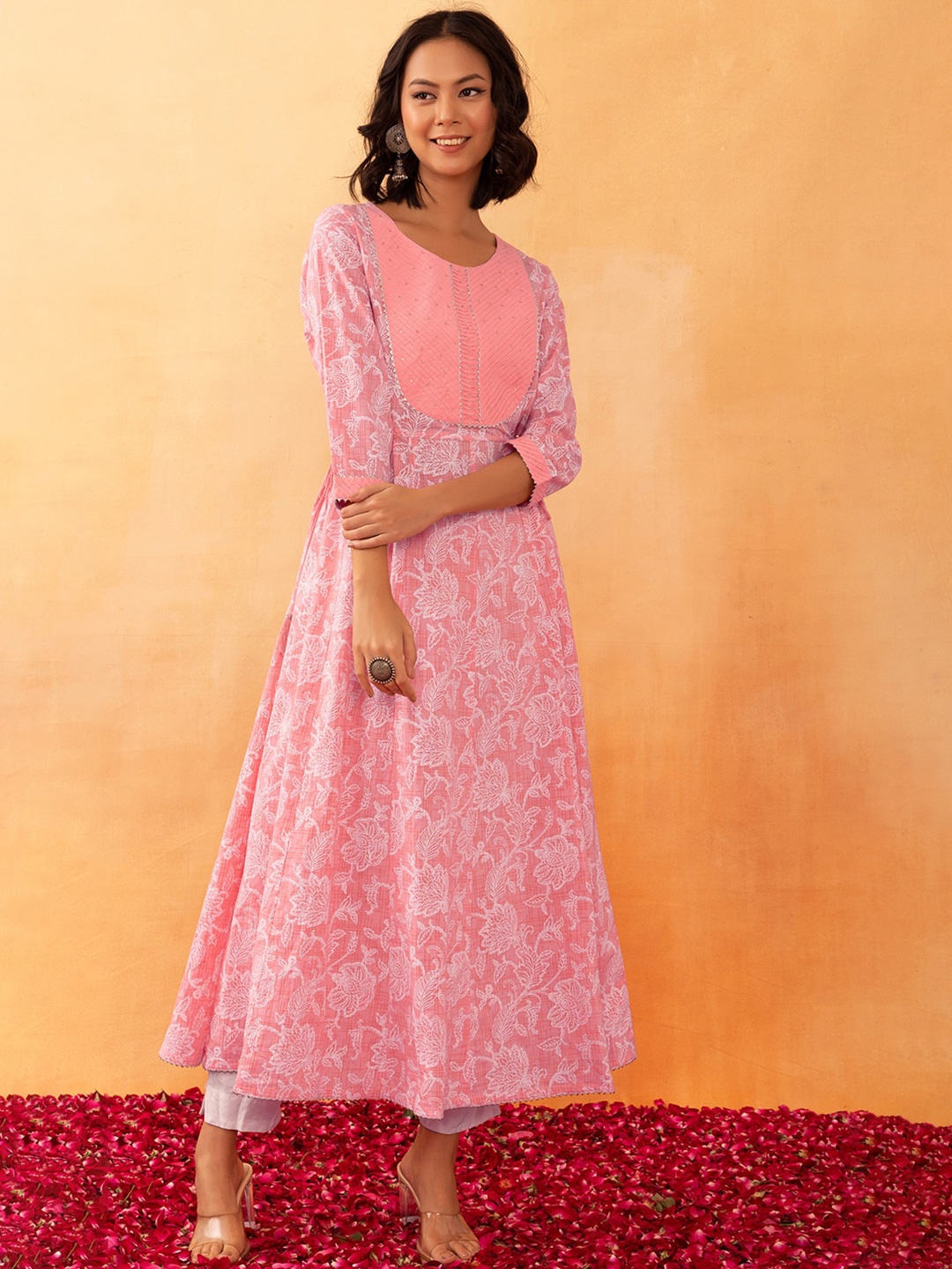 

Rang by Indya Floral Jaal Printed Cotton Kurta, Pink