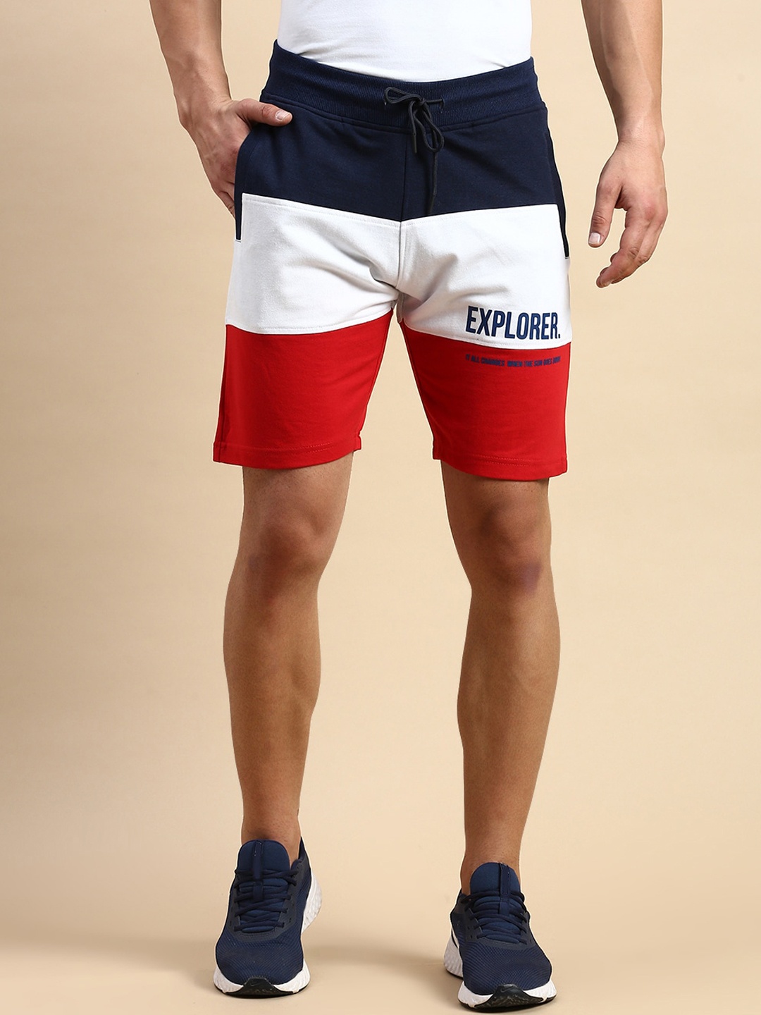 

SHOWOFF Men Colourblocked Mid-Rise Cotton Shorts, Navy blue