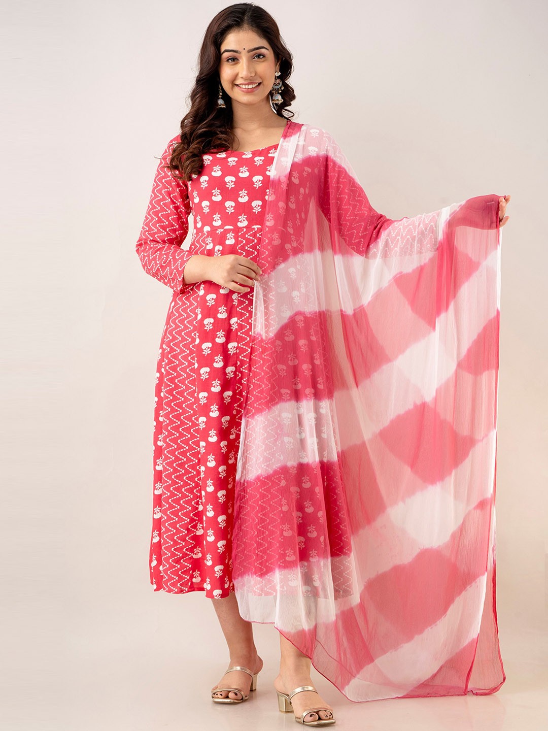 

KALINI Women Floral Printed Fit Flare Kurta With Dupatta, Peach