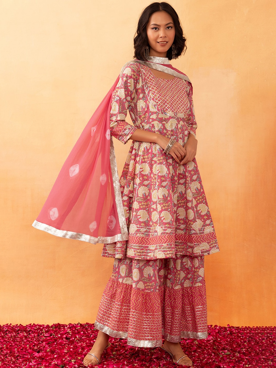 

Rang by Indya Floral Printed Gotta Patti Kurta With Sharara & Dupatta, Pink