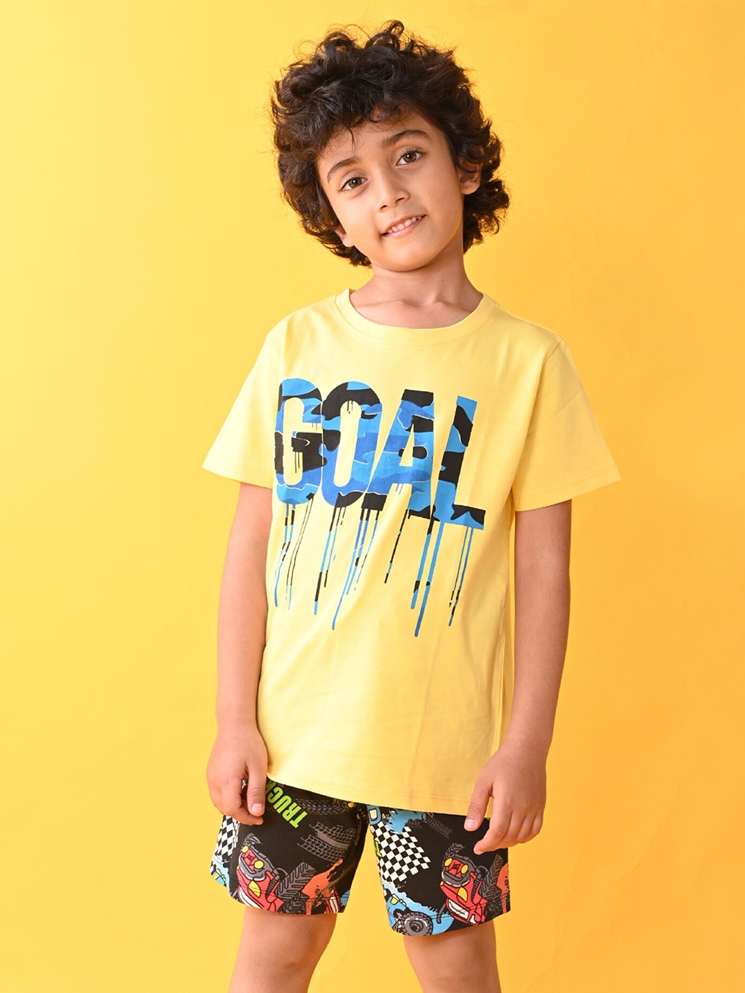 

Anthrilo Boys Printed Pure Cotton T-shirt With Shorts, Yellow