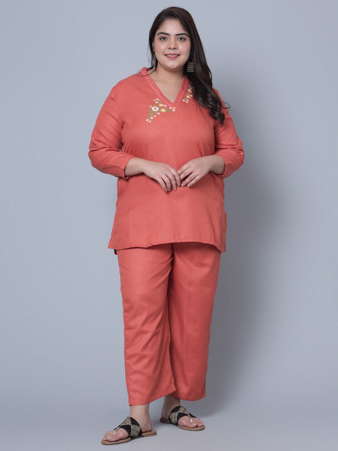 

Bani Women Plus Size Floral Embroidered Kurti with Trousers, Peach