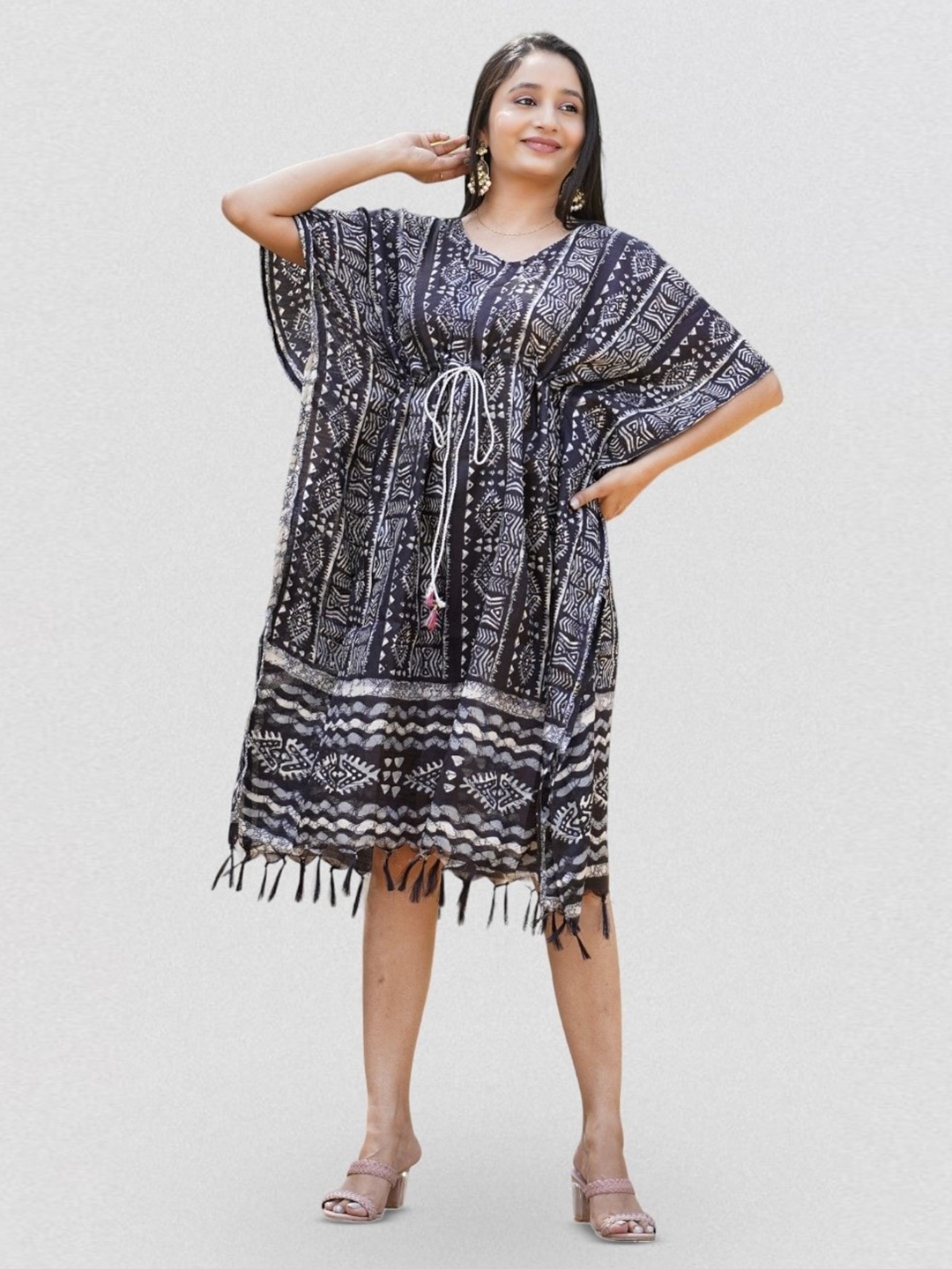 

Kesarya Print Kaftan Cotton Dress, Black