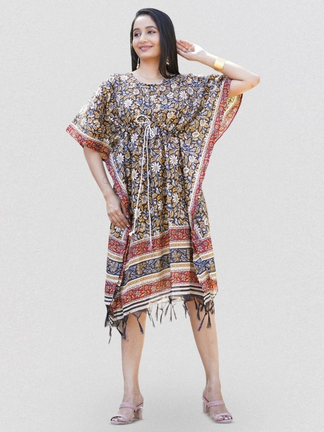 

Kesarya Ethnic Motifs Print Kimono Sleeve Kaftan Midi Dress, Brown