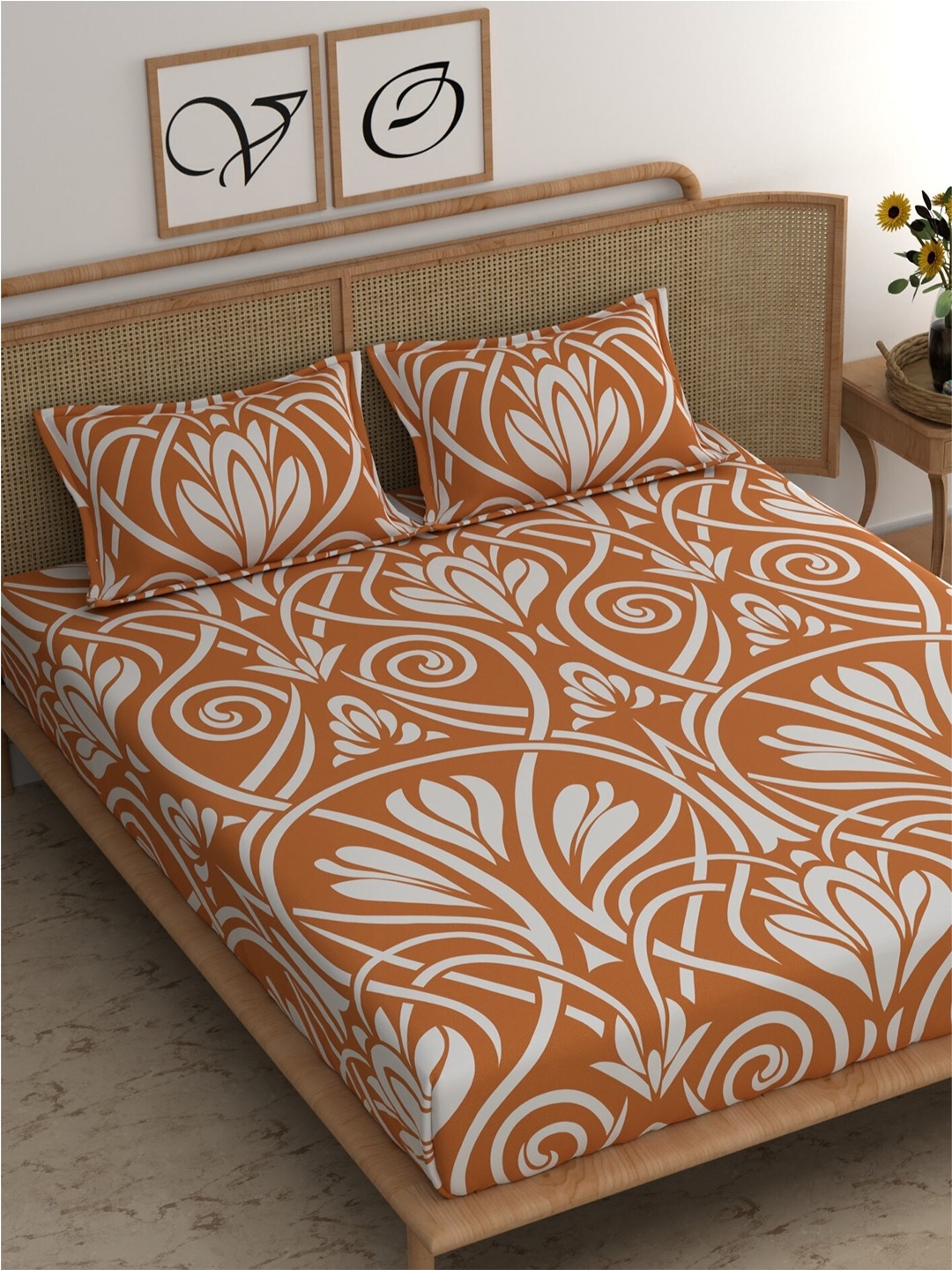 

CHHAVI INDIA Orange & White Ethnic Motifs 210 TC Queen Bedsheet With 2 Pillow Covers