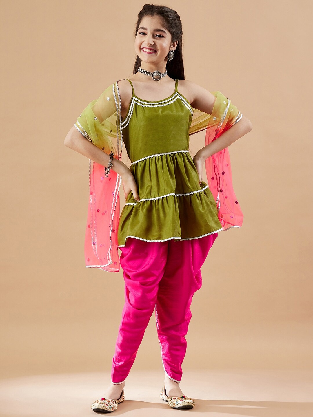 

Cherry & Jerry Girls Tiered Gotta Patti Kurti with Dhoti Pants & With Dupatta, Green