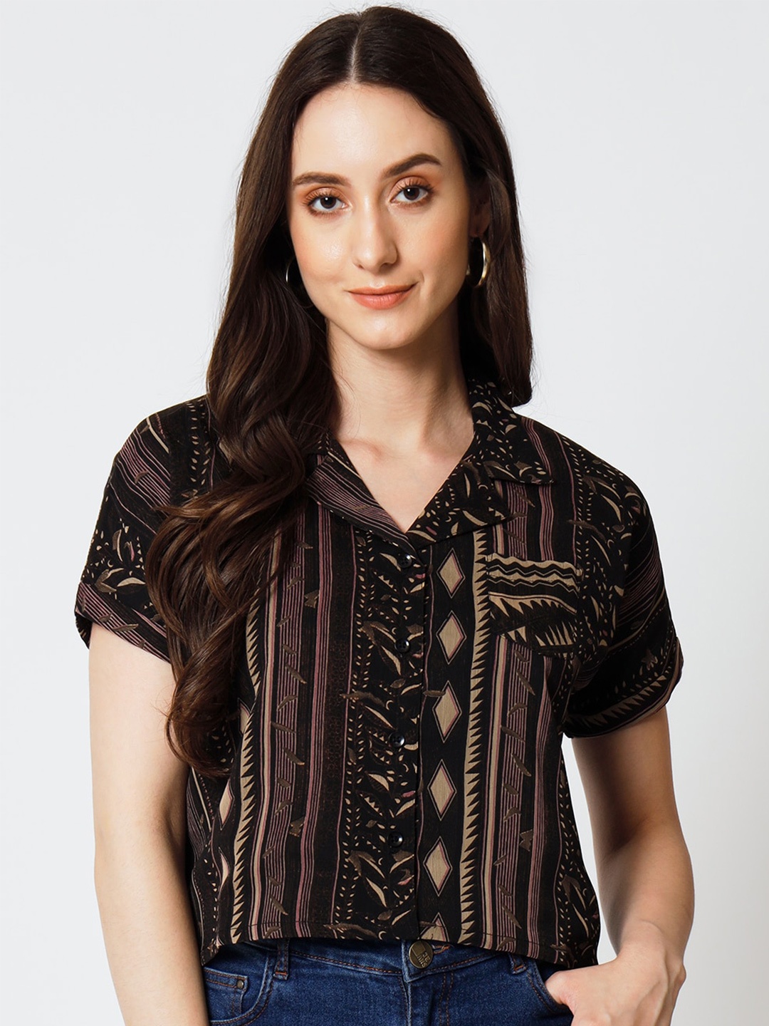 

Yaadleen Geometric Printed Cropped Shirt Style Georgette Top, Black