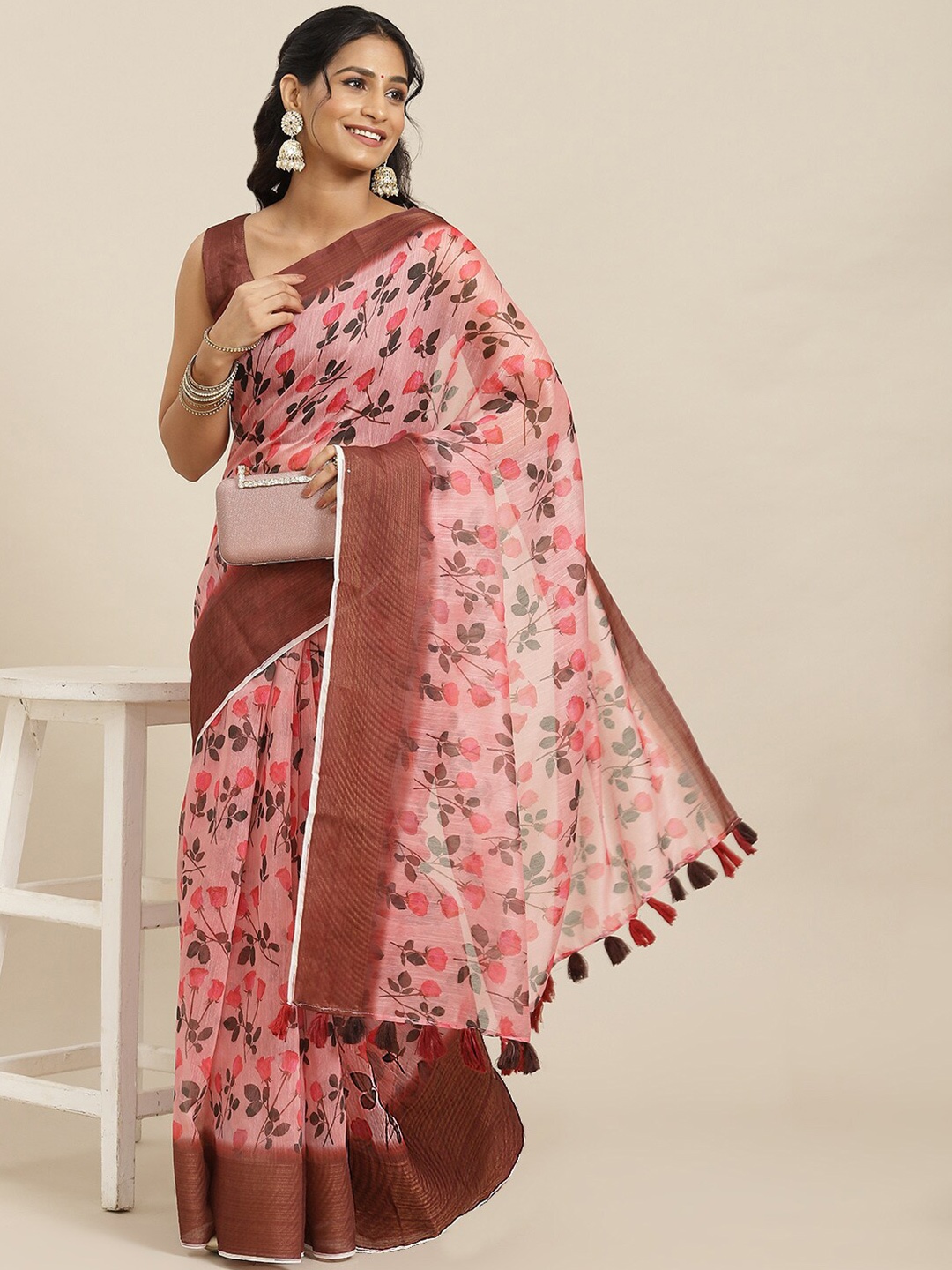 

Somras Floral Printed Zari Saree, Peach