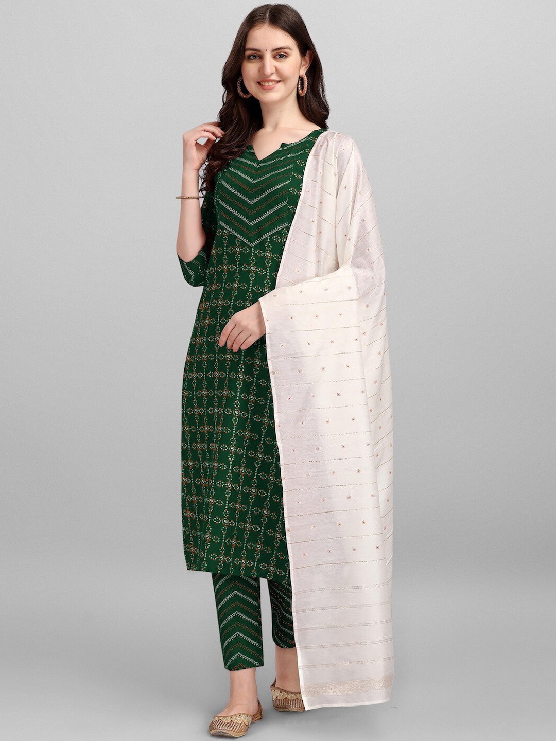 

HERE&NOW Green & White Geometric Printed Pure Cotton Kurta With Trousers & Dupatta